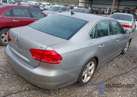 2014 Volkswagen Passat 2.5L Se из США, поврежденный, VIN 1VWBP7A32EC005502